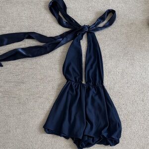 NWOT Lucy in the sky, navy blue halter tie open back romper size XS